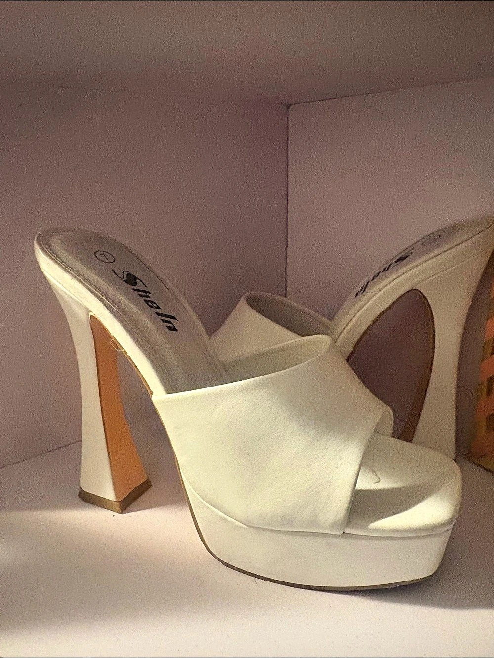 Shibla White Platform Heels US 7